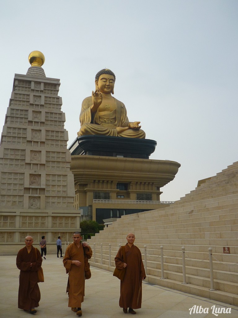 monjes budistas en Taiwán